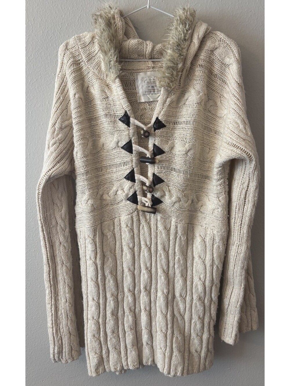 Vintage Y2K Old Navy Sweater Women’s Fur Hood Cream Knit Sweater Babydoll XL